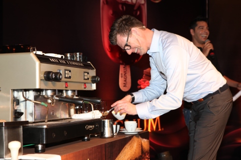 World Barista Champion Fritz Storm at Magnum Choco Cappuccino  Masterclass_Mumbai